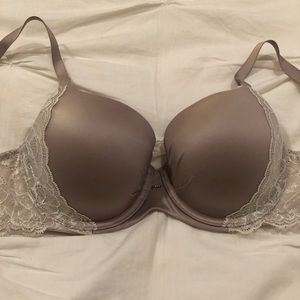 🔥3 FOR 30!🔥 Victorias Secret Satin Lace Demi Bra